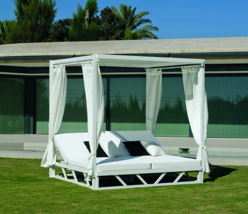 Balinaise bain de soleil double - BALINESA-210-C-CORTINAS-LUX - Aluminium blanc - Rideaux et toit textilène - 2 places