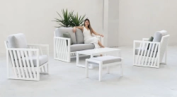 Salon de jardin – ABIGEIL-7+1 SET SOFA 2 PLAZAS LUX – Aluminium finition blanc – Coussins tissu Cloud gris clair – 4 à 5 places