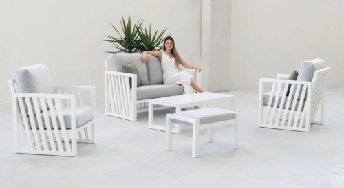 Salon de jardin – ABIGEIL-7+1 SET SOFA 2 PLAZAS LUX – Aluminium finition blanc – Coussins tissu Cloud gris clair – 4 à 5 places