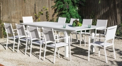Salon à manger de jardin avec table extensible – CAMELIA ALU EXT 220-300 CORCEGA/10 – Finition blanc – Assises textilène blanc – 10 places