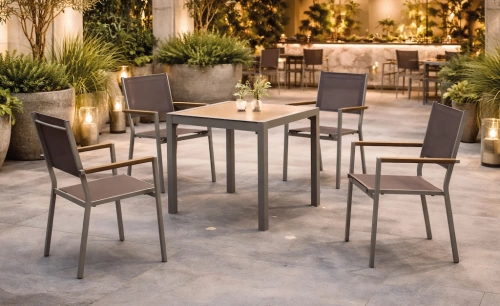 Ensemble bistrot de jardin – CORCEGA MOASIS – Table carrée 90 × 90 cm et 4 fauteuils en textilène – Plateau HPL Maderma – 4 places